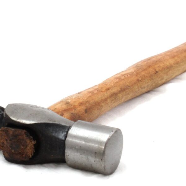 WH110B Ball Pein Hammer with Handle