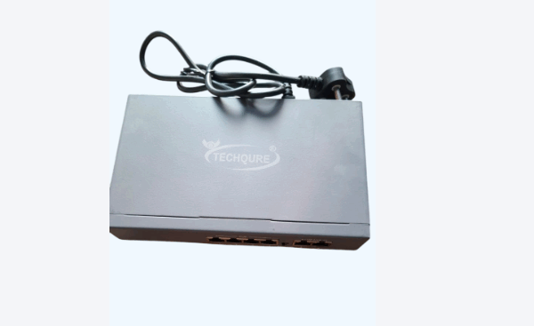 TechQure POE Swich 4 Port